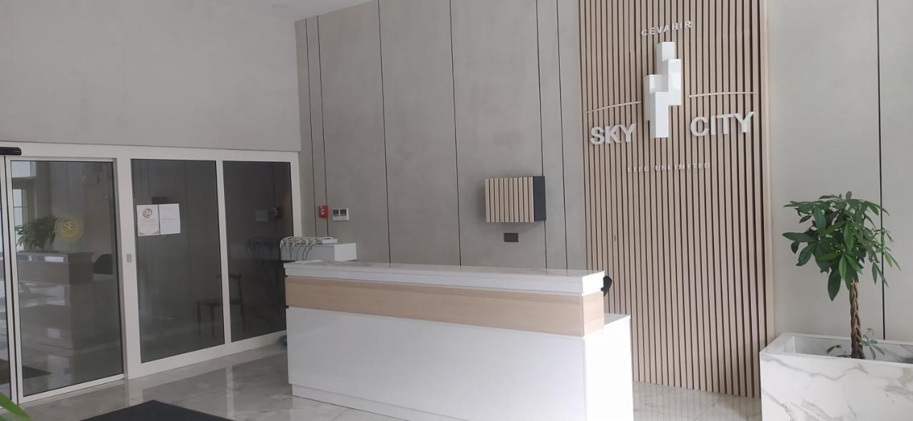 18th & 16h Floor Secure Luxury With Pool & Fitness Included In Price